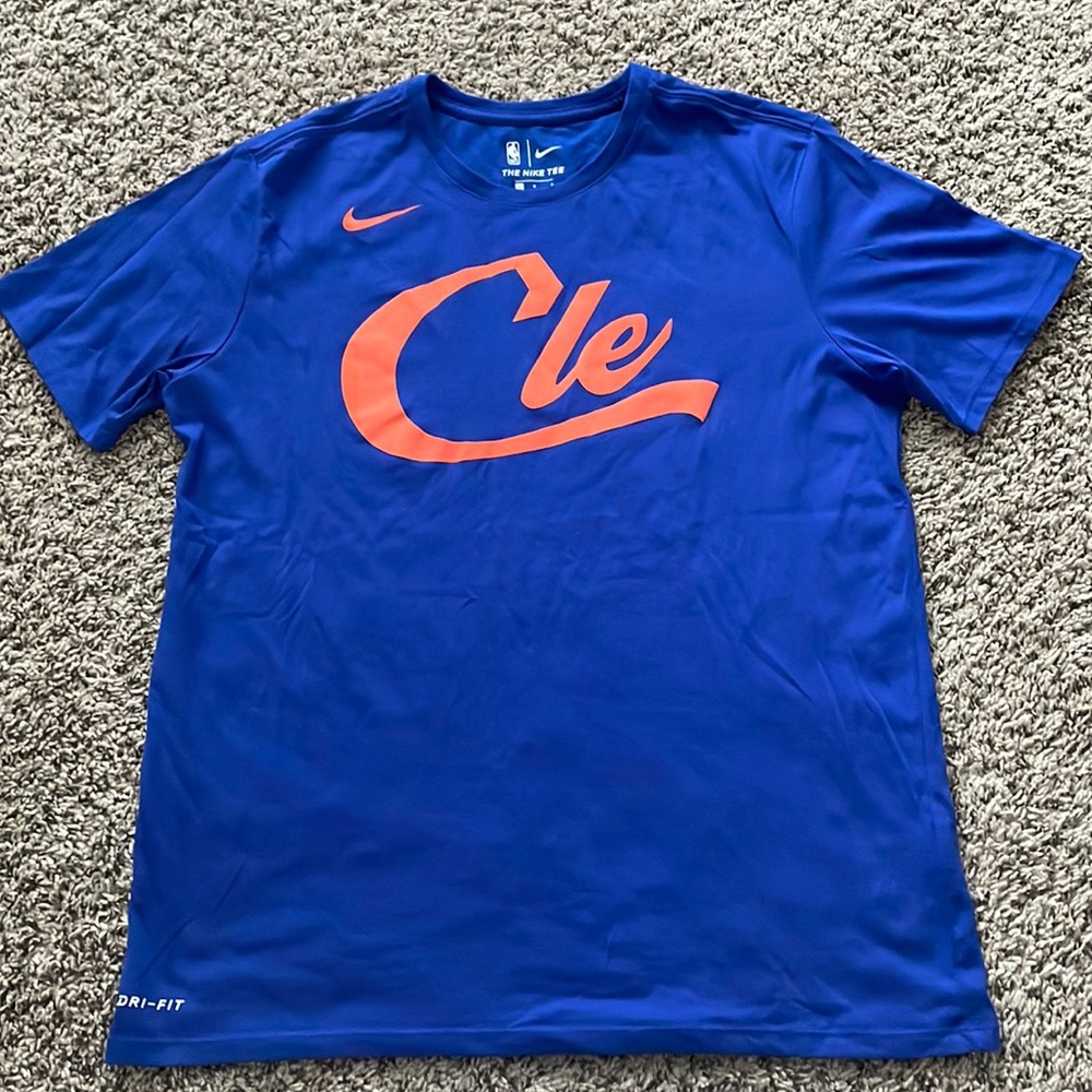 Cleveland Cavaliers Nike Dri-fit T shirt